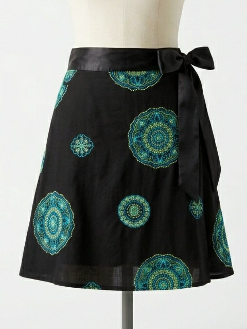 Vintage 90s Embroidered Floral Cotton A Line Skirt Boho Mandala Black XS